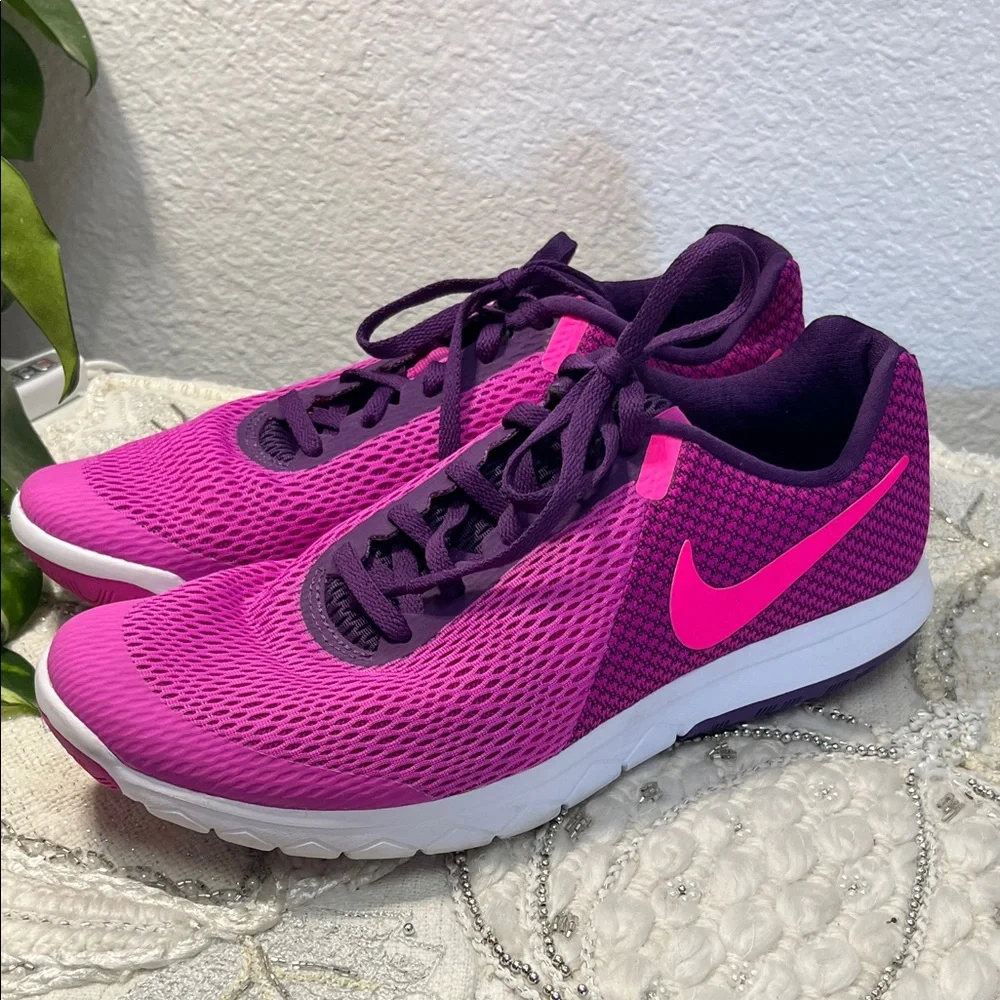 EUC Nike Flex Experience RN 6 Women's